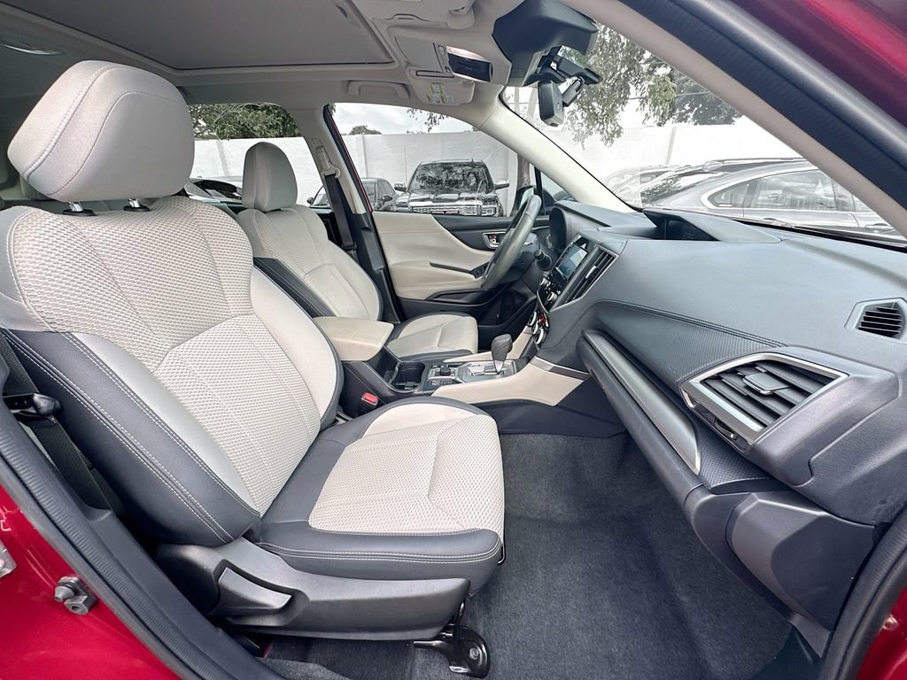 Used 2023 Subaru Forester Premium image 29
