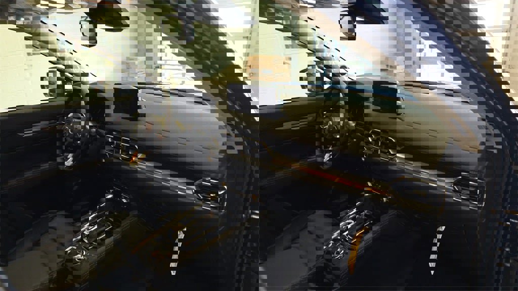 New 2025 MAZDA CX-5 AWD 2.5 S w/ Premium Plus Pkg image 19