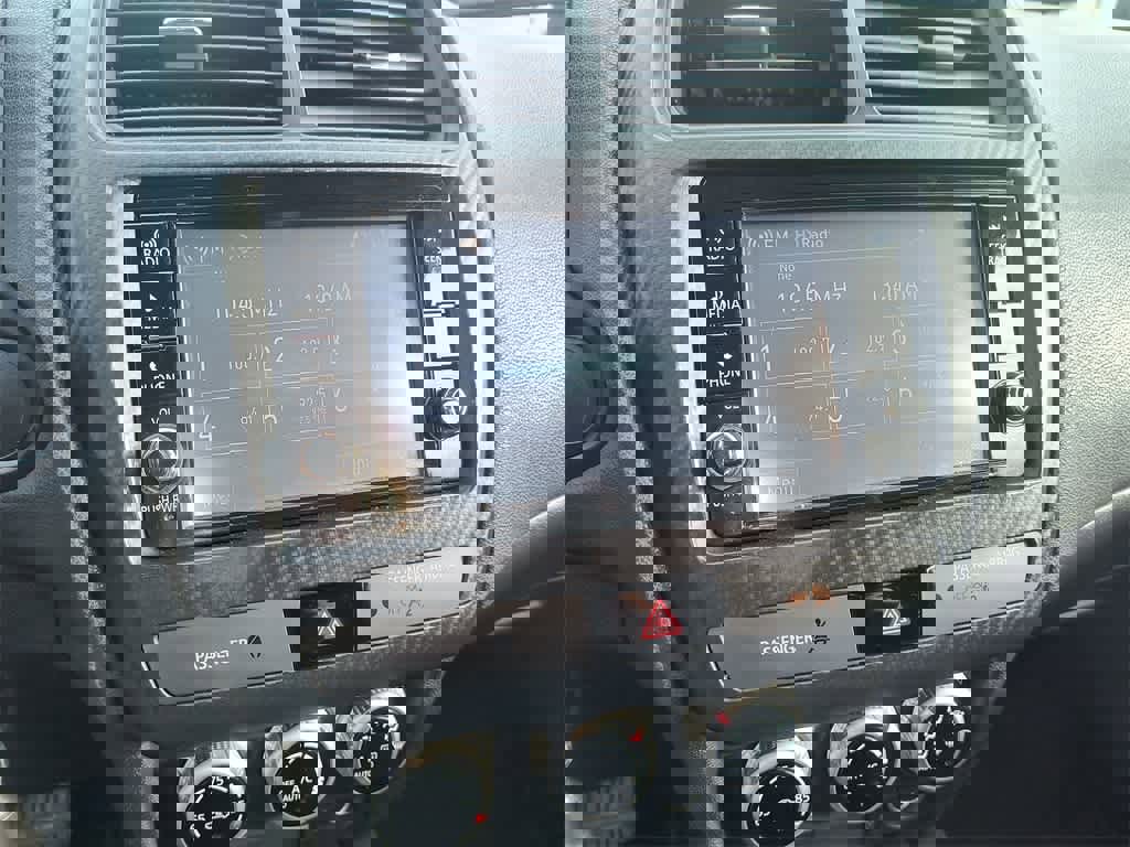 Used 2020 Mitsubishi Outlander Sport ES image 16