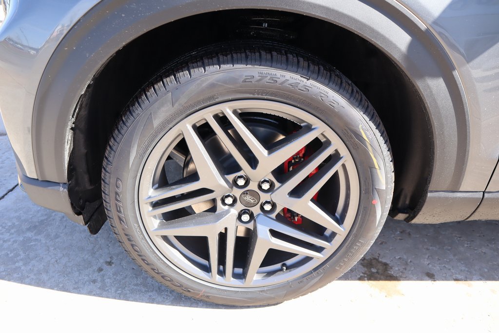 New 2026 Ford Explorer ST-Line w/ ST-Line Street Pack RWD image 20