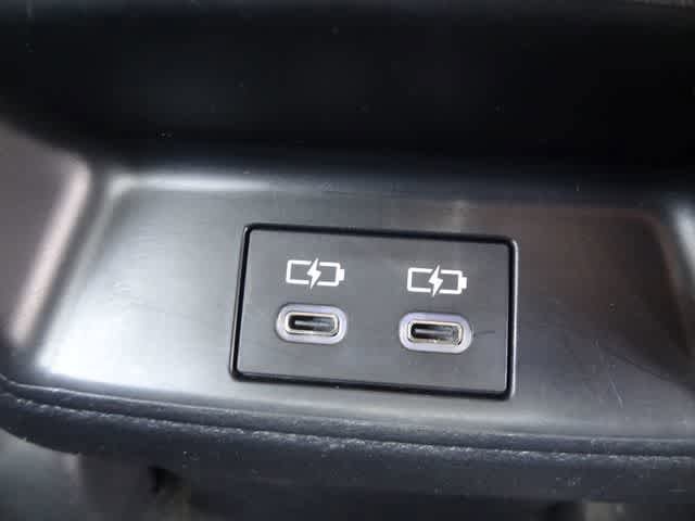 Used 2023 Toyota Corolla LE image 10