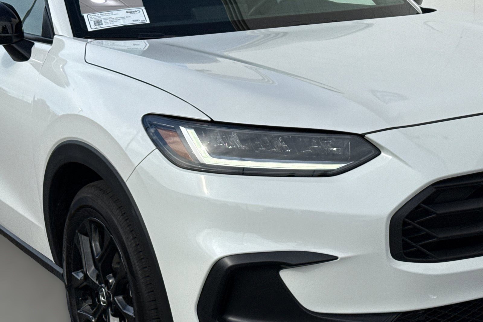 Certified 2025 Honda HR-V Sport image 11