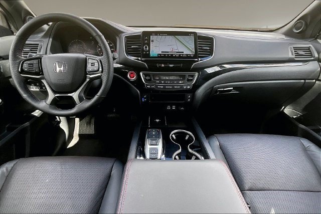 Certified 2026 Honda Ridgeline Black Edition image 8