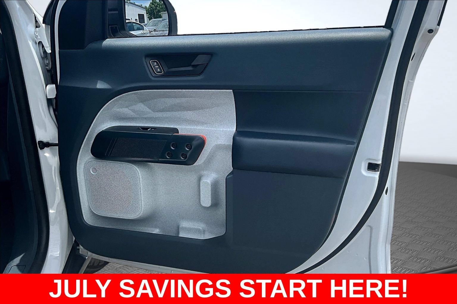 Used 2024 Ford Maverick XLT FWD image 33