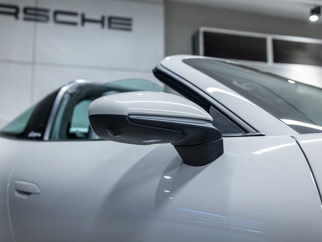 Certified 2022 Porsche 911 Targa 4S w/ Premium Package image 16