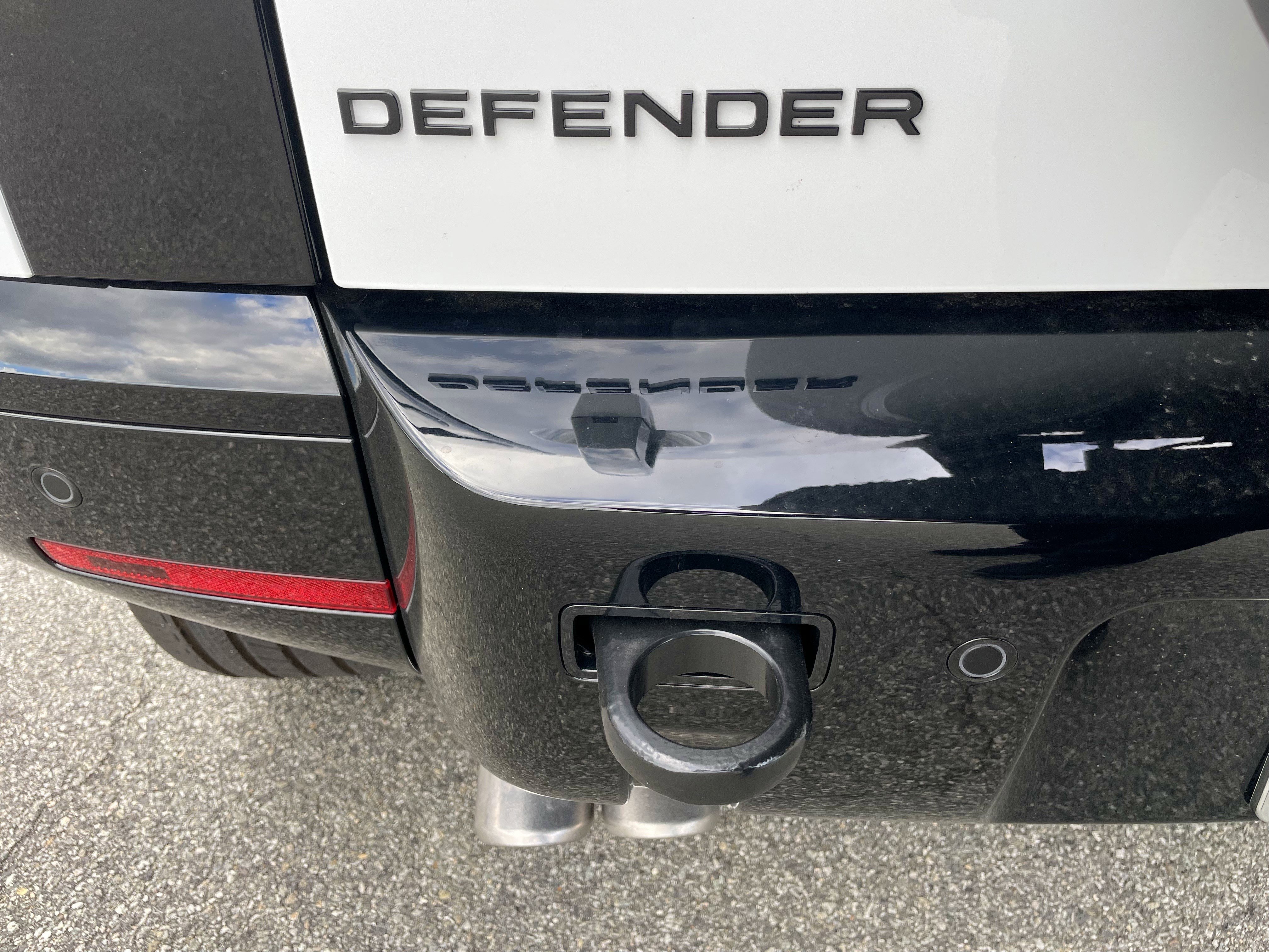 New 2026 Land Rover Defender 110 V8 image 34