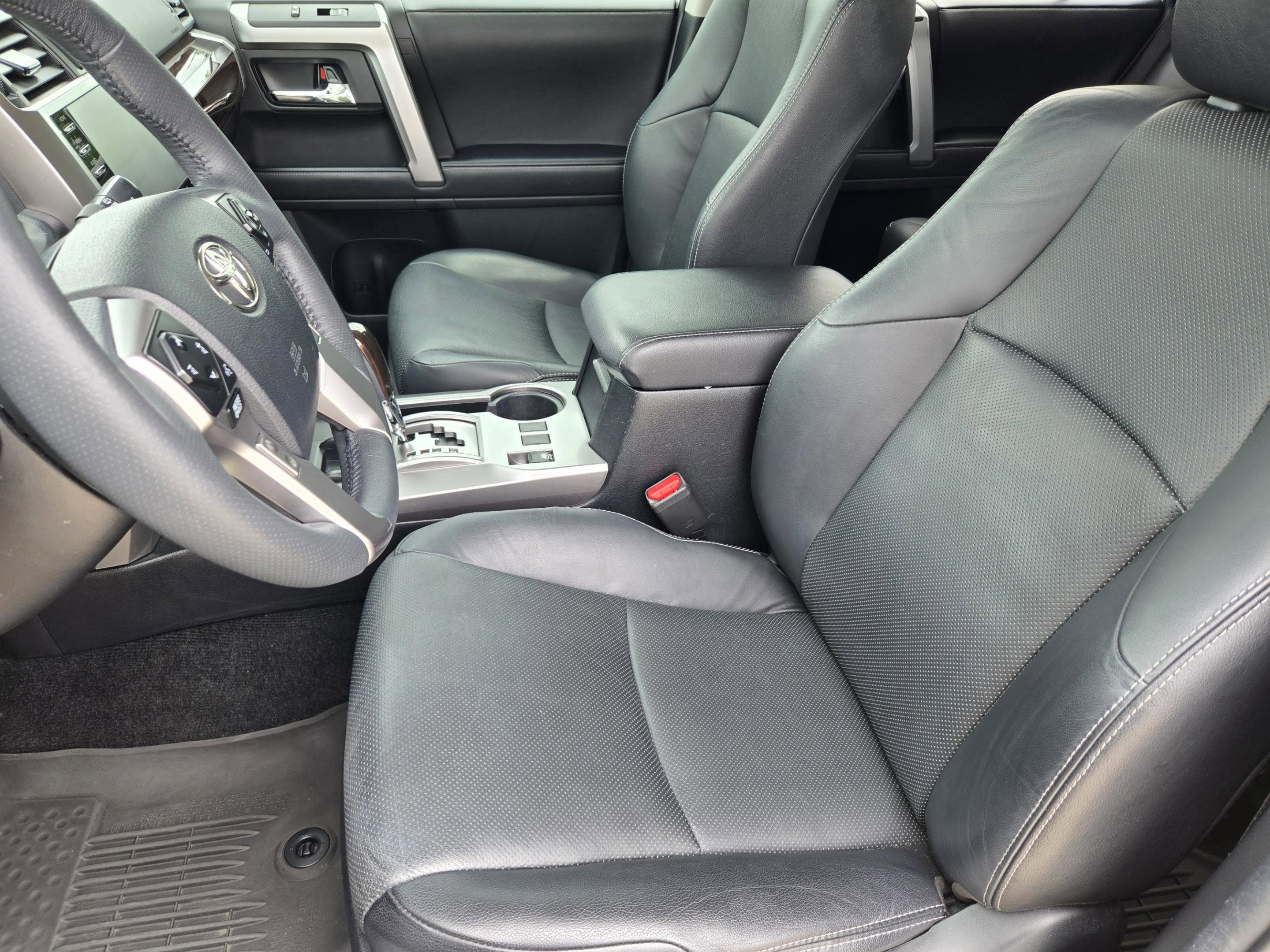 Used 2022 Toyota 4Runner Limited RWD image 18