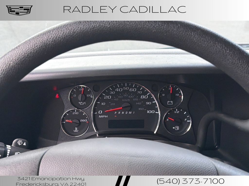 Used 2025 GMC Savana 2500 w/ Driver Convenience Package RWD image 5