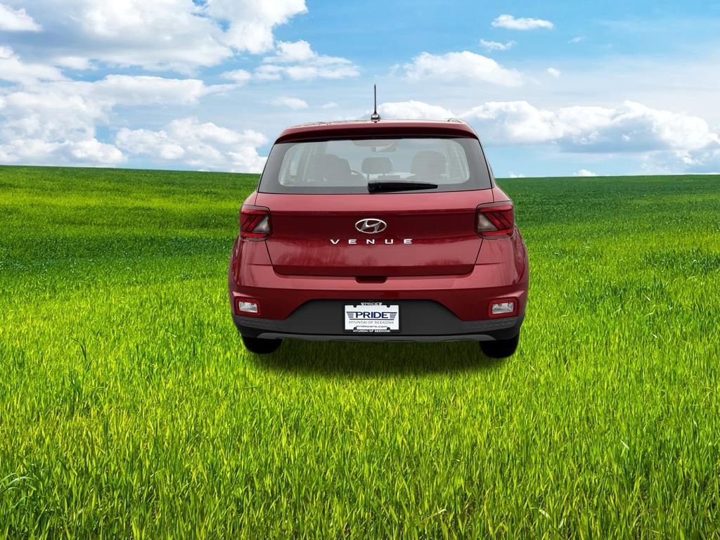 Certified 2025 Hyundai Venue SE image 7