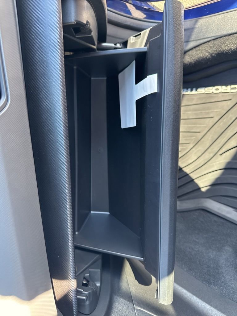 Used 2025 Subaru Crosstrek 2.5i Limited w/ Crosstrek Mirror Package image 13