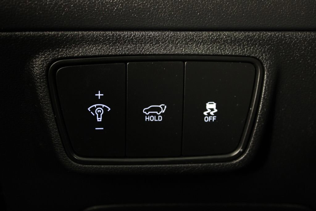 Certified 2022 Hyundai Tucson Limited FWD image 26