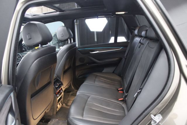 Used 2018 BMW X5 xDrive35i AWD/4WD image 25