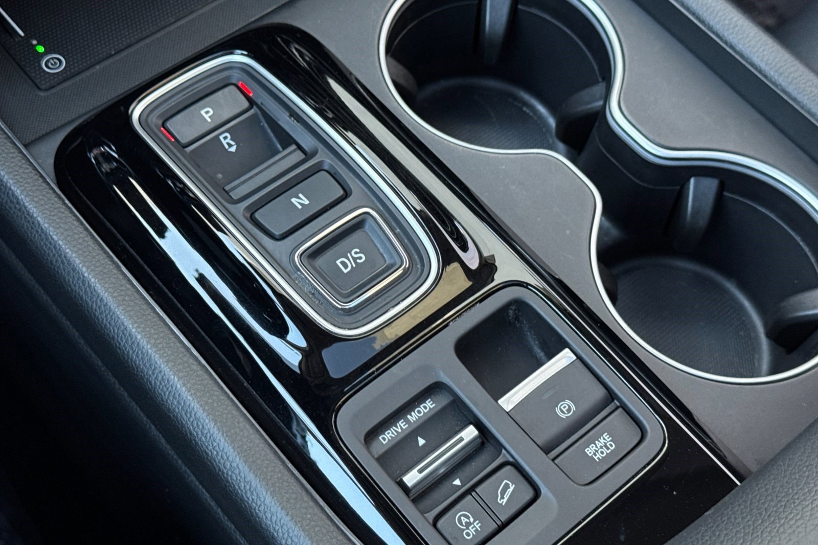 Certified 2025 Honda Pilot Touring image 26