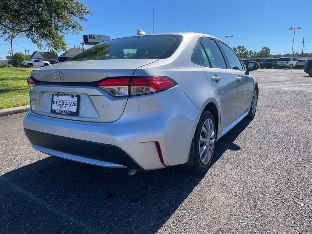 Used 2021 Toyota Corolla LE image 7