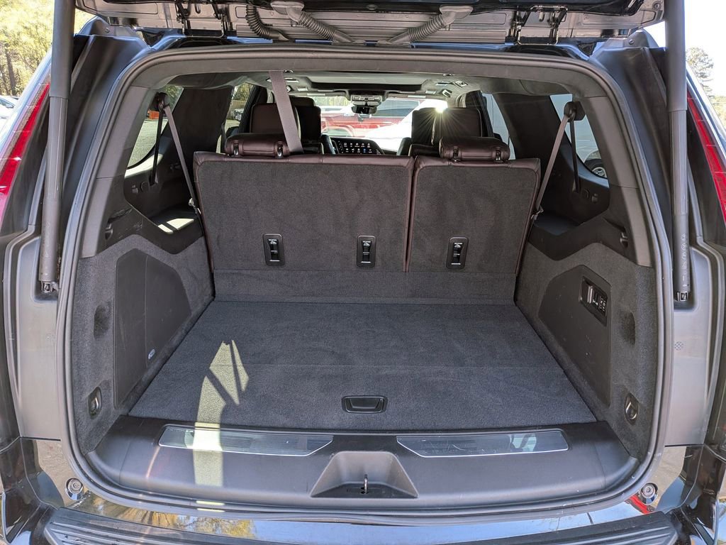 Used 2021 Cadillac Escalade ESV Sport Platinum image 14