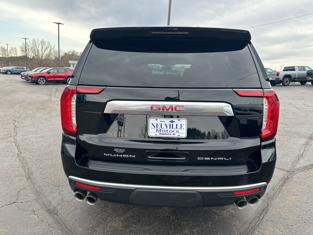 Used 2022 GMC Yukon XL Denali w/ Max Trailering Package image 4