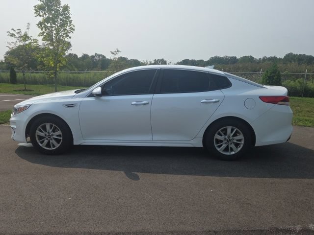 Used 2018 Kia Optima LX FWD image 12