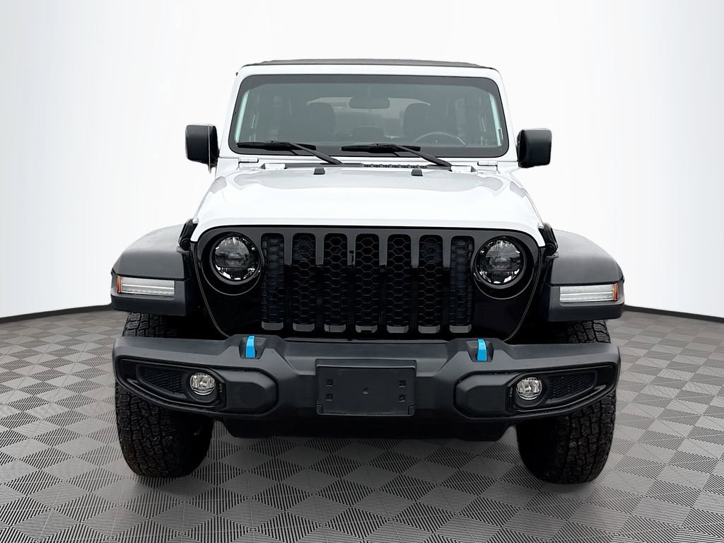 Used 2023 Jeep Wrangler Unlimited w/ Cold Weather Group image 2