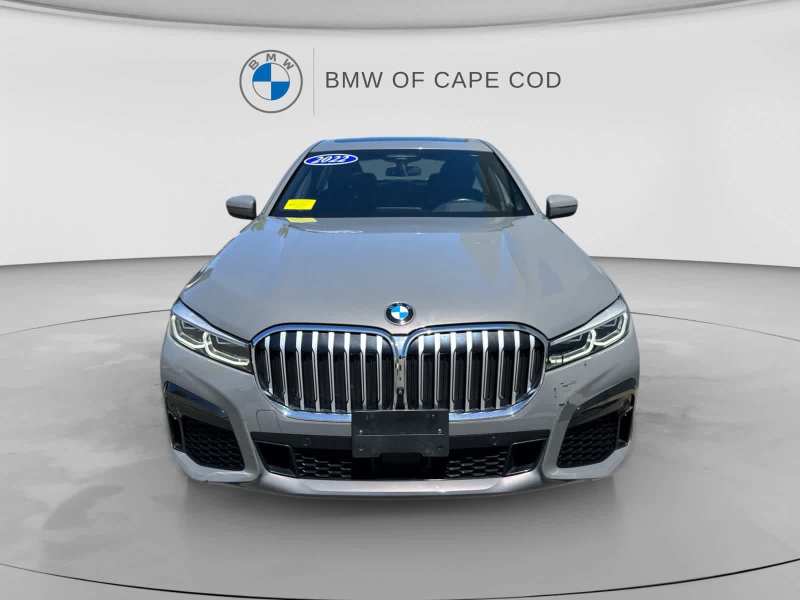 Used 2022 BMW 750Li xDrive AWD/4WD image 3
