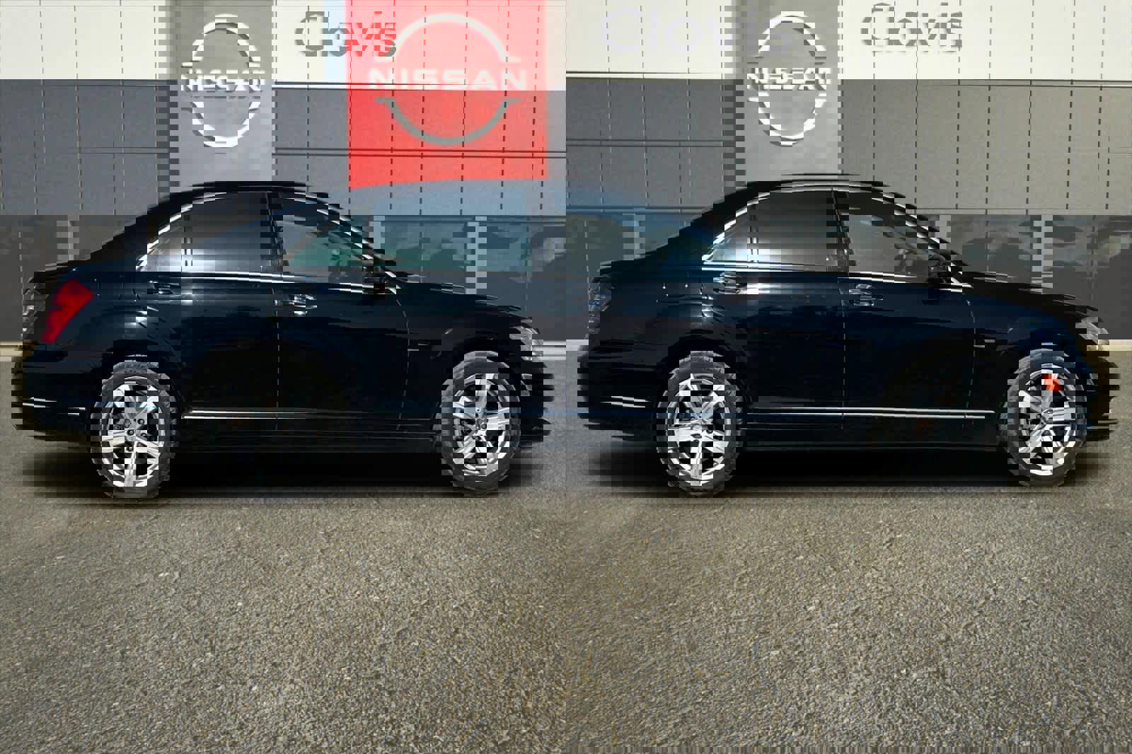 Used 2012 Mercedes-Benz S 550 image 9