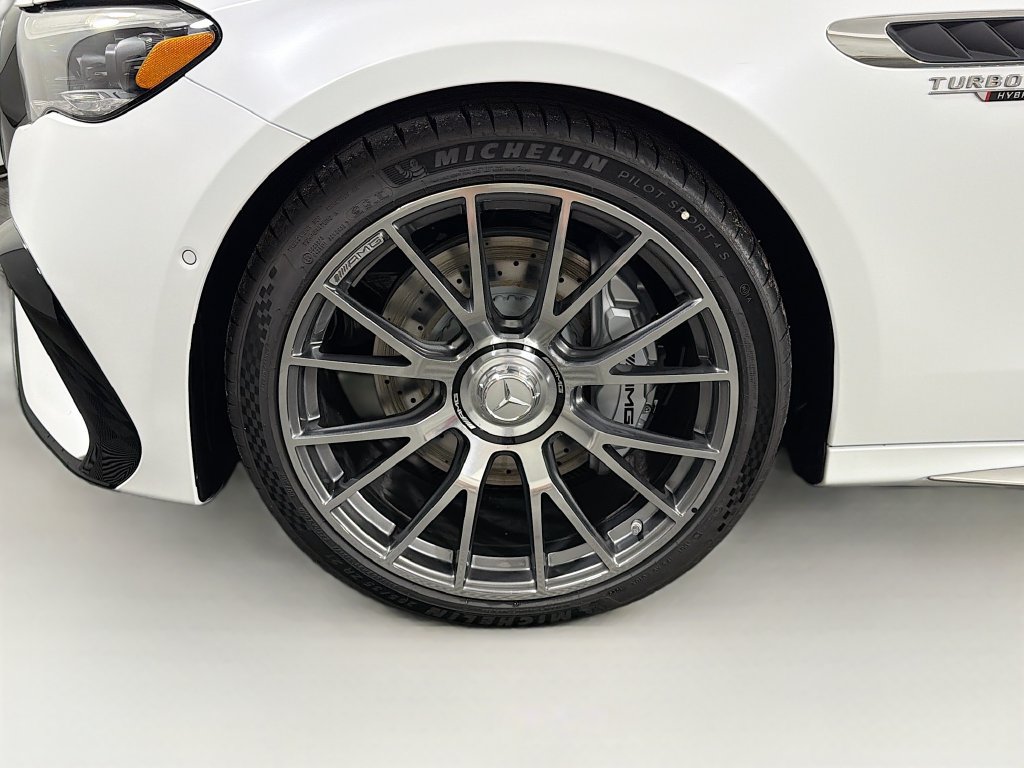 New 2026 Mercedes-Benz E 53 AMG e 4MATIC Sedan image 33