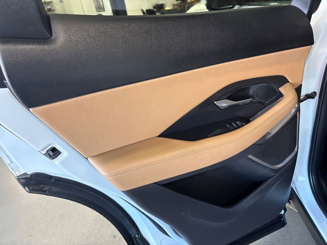 Used 2021 Jaguar E-PACE SE image 30