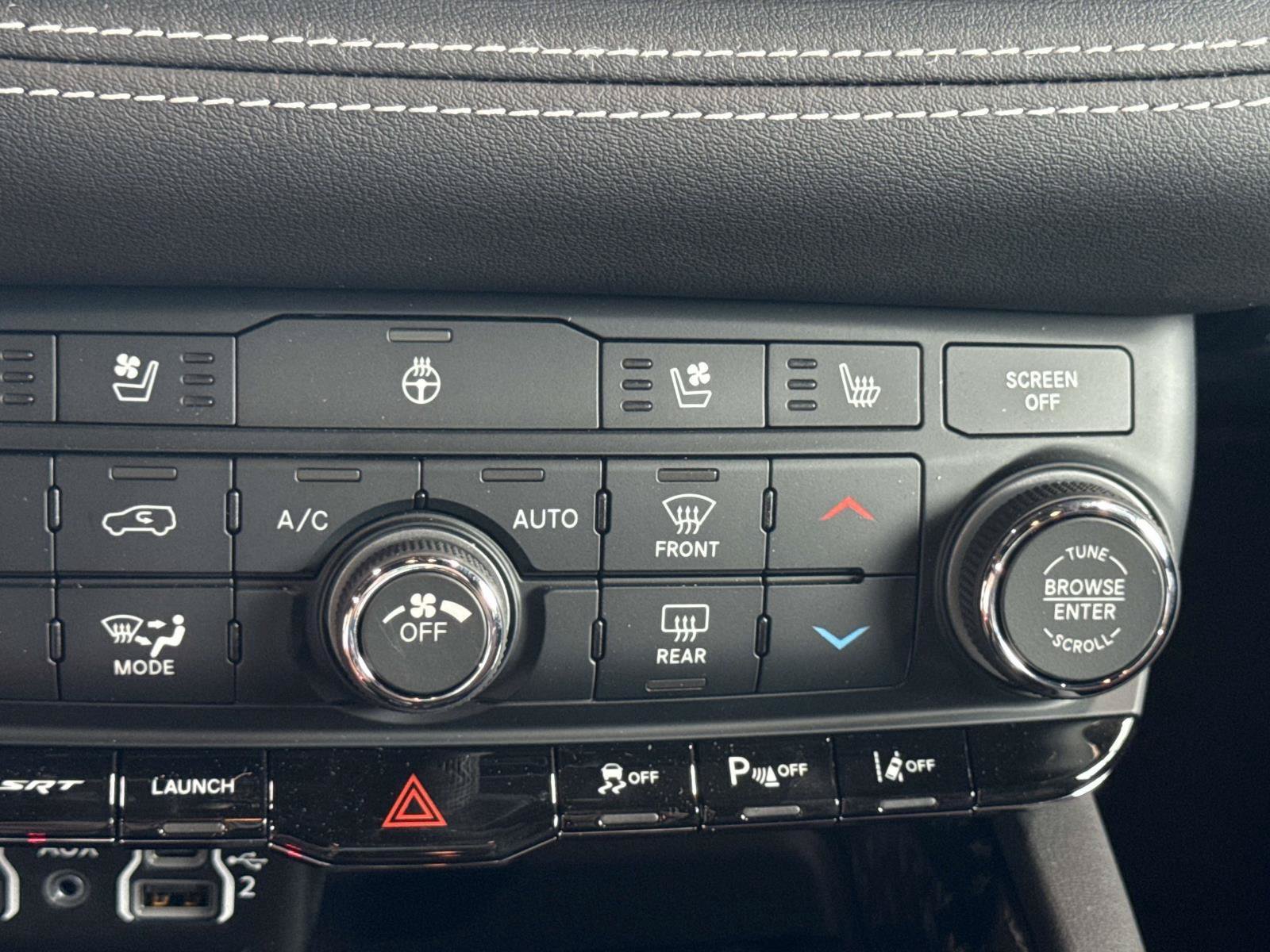 New 2026 Dodge Durango SRT Hellcat w/ Premium Group AWD/4WD image 22