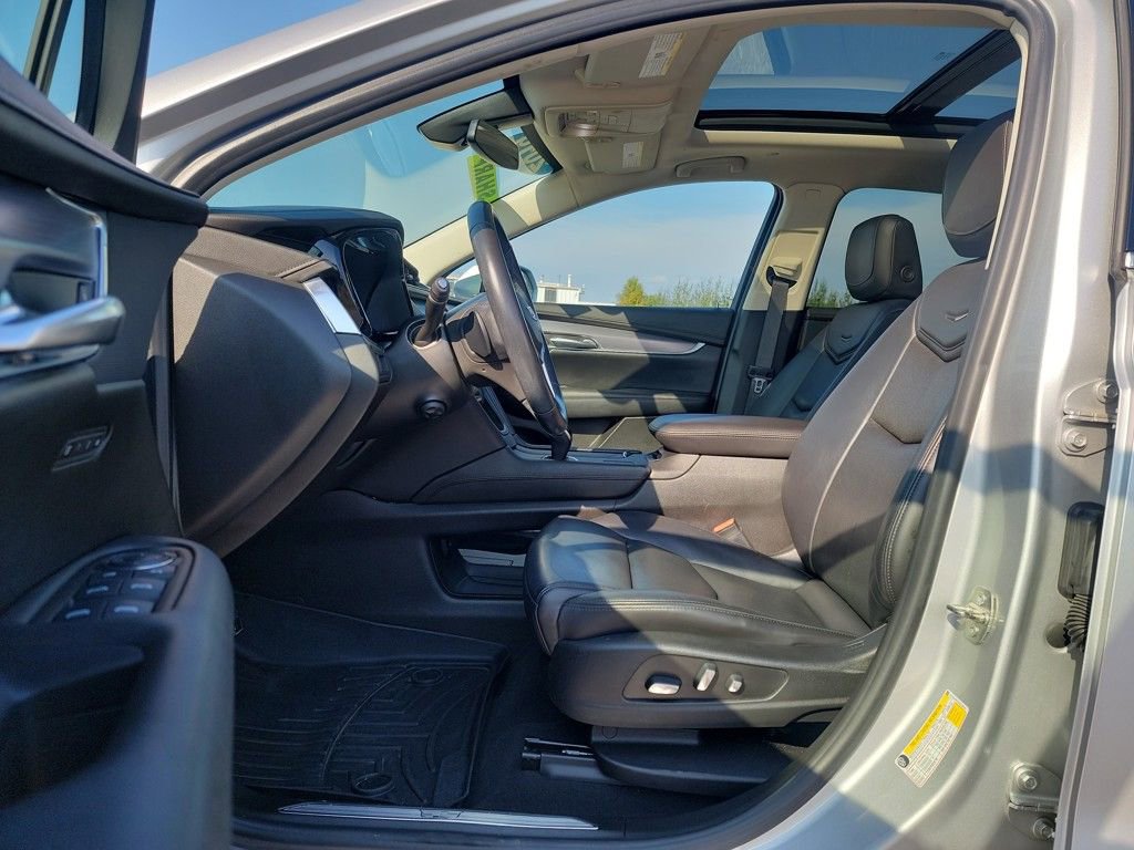 Used 2019 Cadillac XT5 Premium Luxury image 10