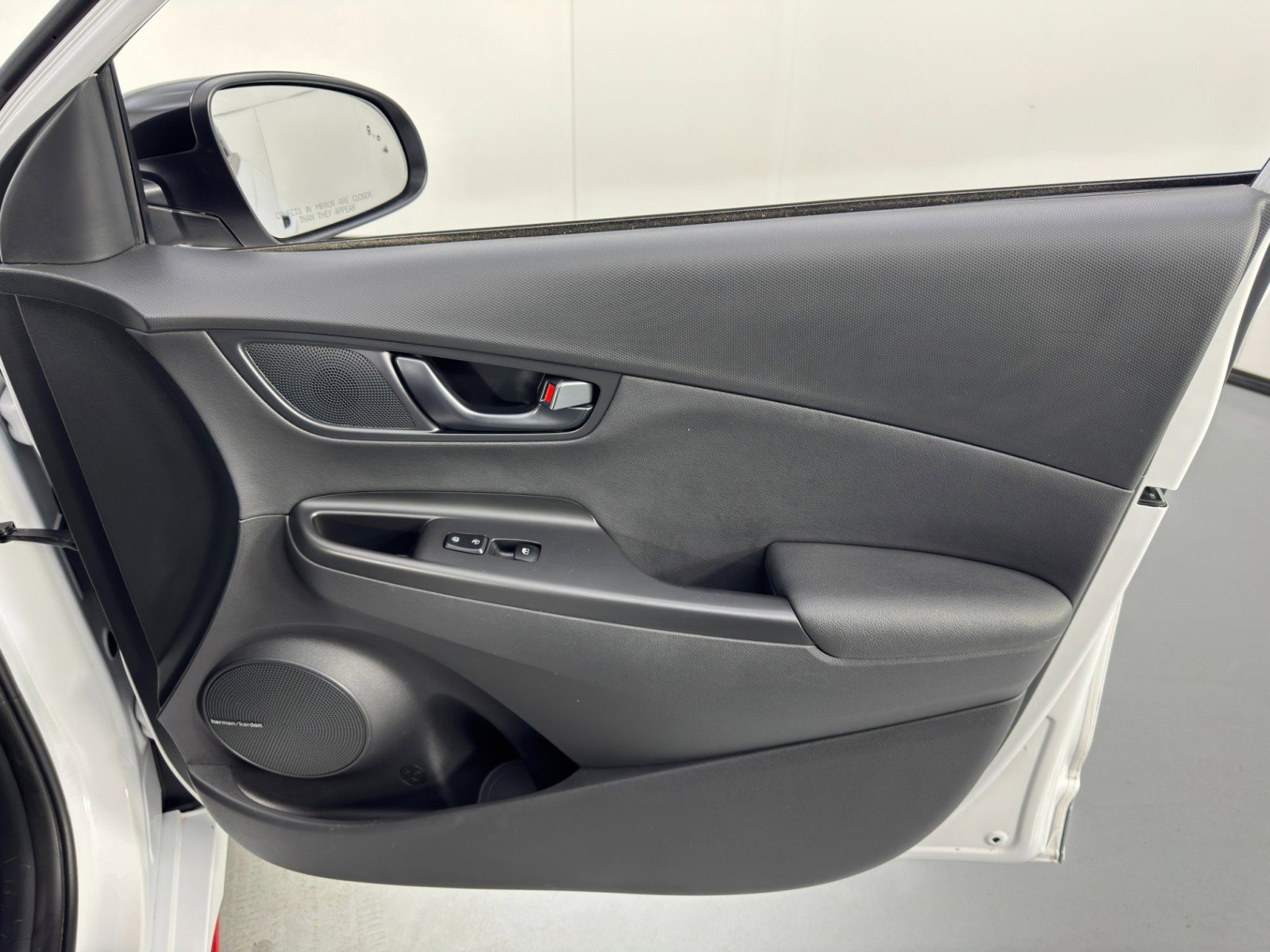 Used 2022 Hyundai Kona N image 41