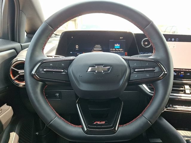 Used 2026 Chevrolet Equinox EV RS w/ Convenience Package II AWD/4WD image 18