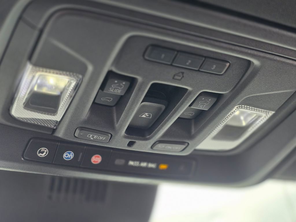 Used 2022 GMC Sierra 1500 AT4 w/ AT4 Premium Package image 40