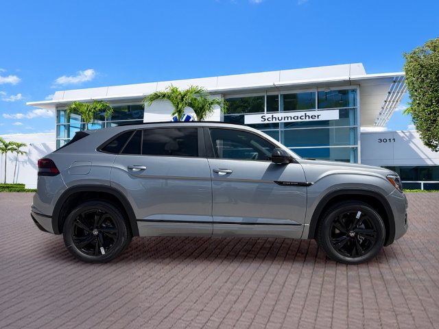 New 2026 Volkswagen Atlas Cross Sport SEL R-Line AWD/4WD image 8