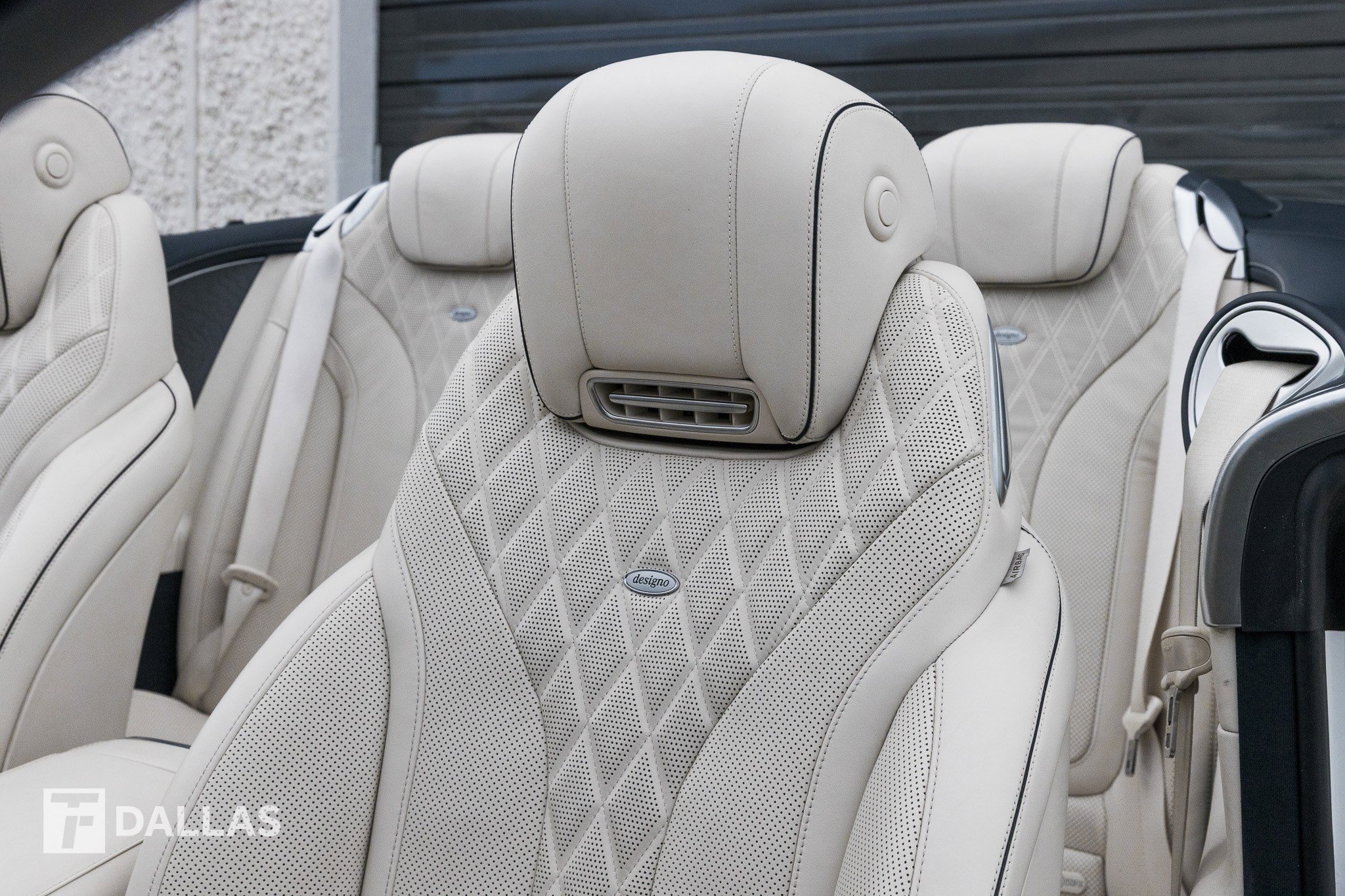 Used 2020 Mercedes-Benz S 560 Cabriolet image 21