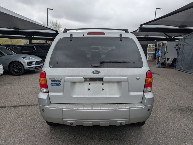 Used 2005 Ford Escape Limited AWD/4WD image 6