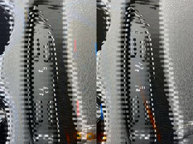 Used 2021 Toyota Venza XLE image 21