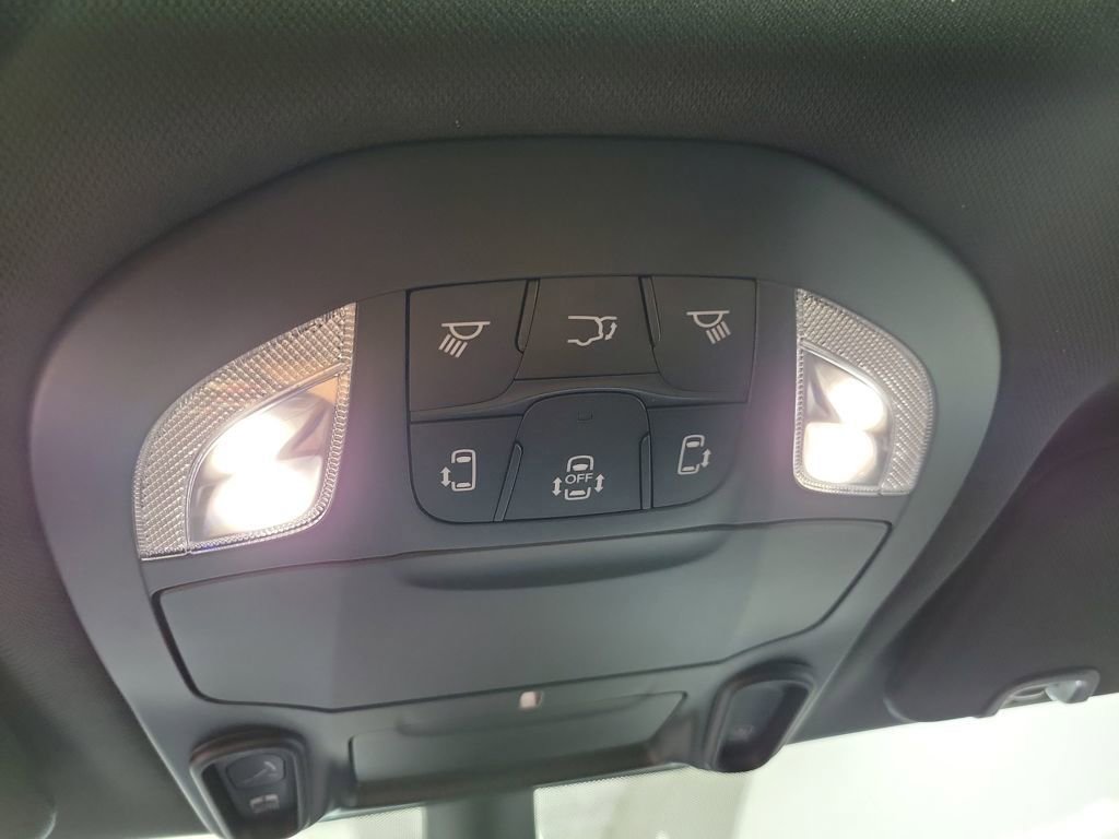 New 2026 Chrysler Pacifica Limited w/ S Appearance Package image 23