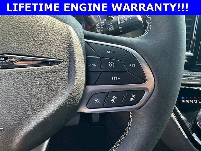 New 2026 Chrysler Pacifica Select image 21