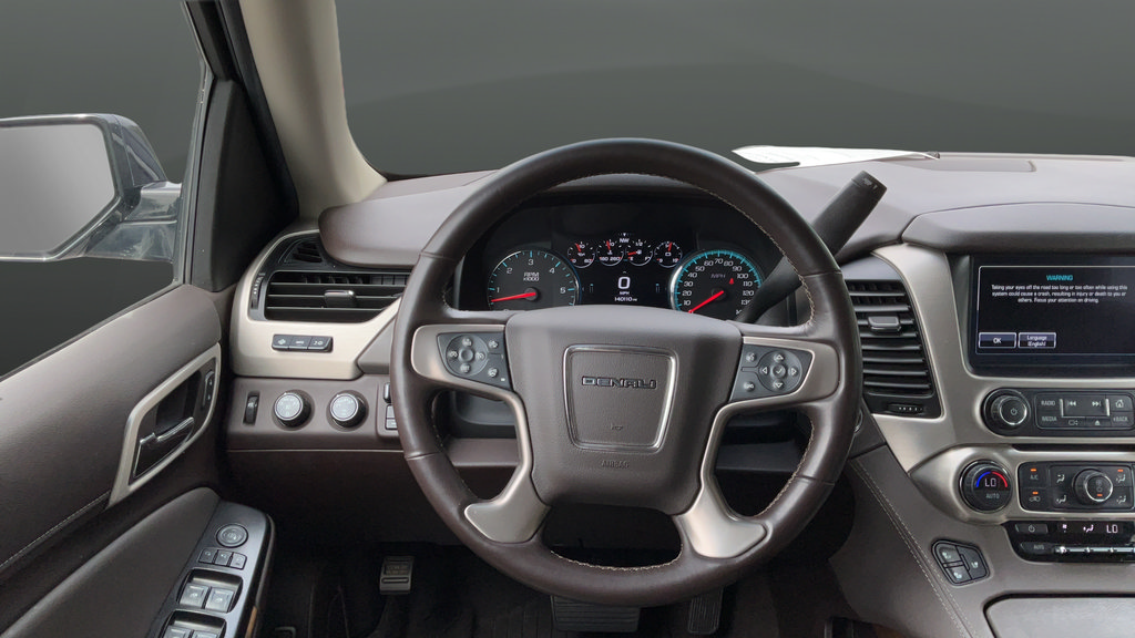 Certified 2020 GMC Yukon XL Denali w/ Denali Premium Package AWD/4WD image 20