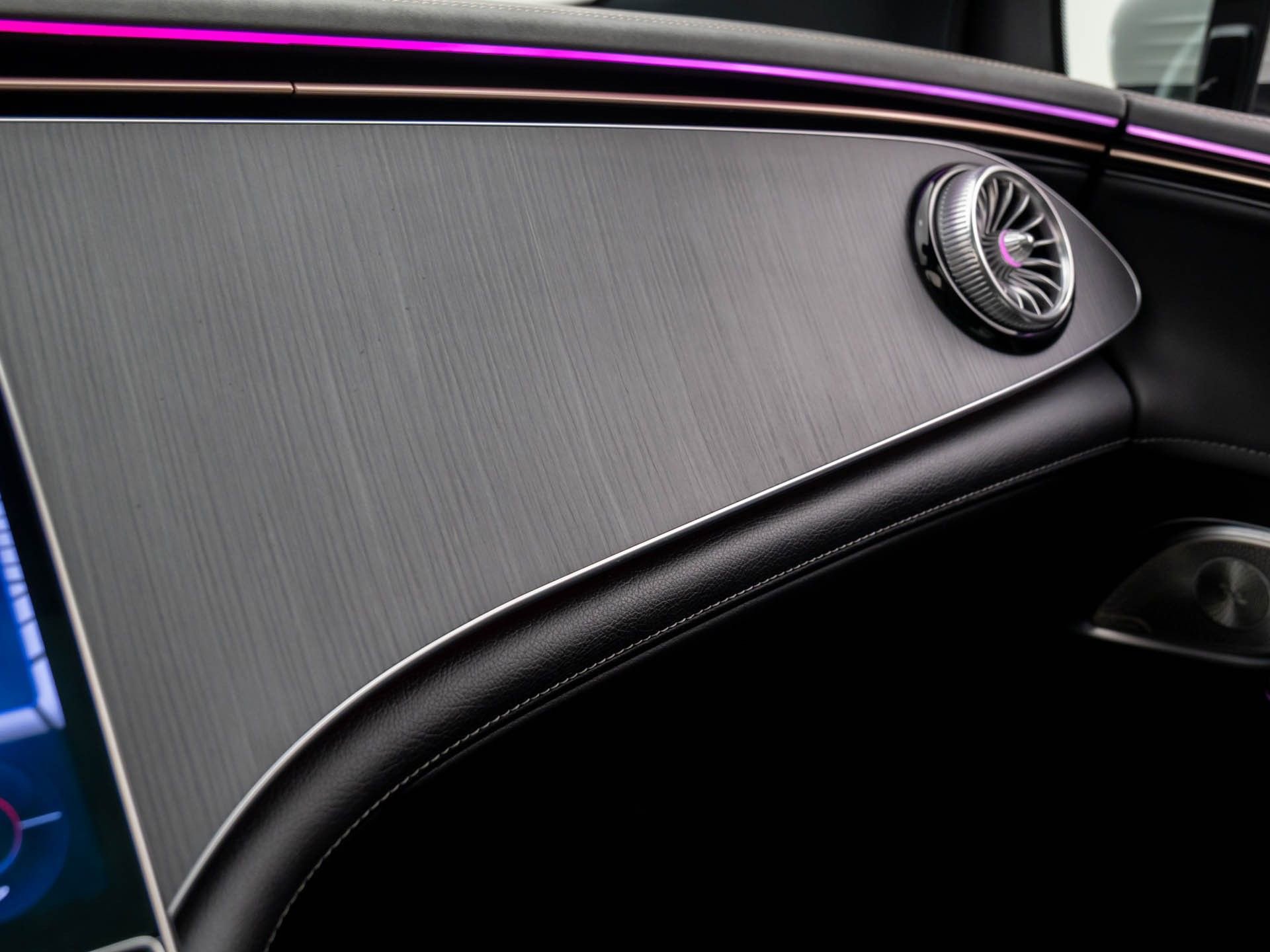 Certified 2024 Mercedes-Benz EQE 350+ 4MATIC SUV w/ Driver Assistance Package image 33