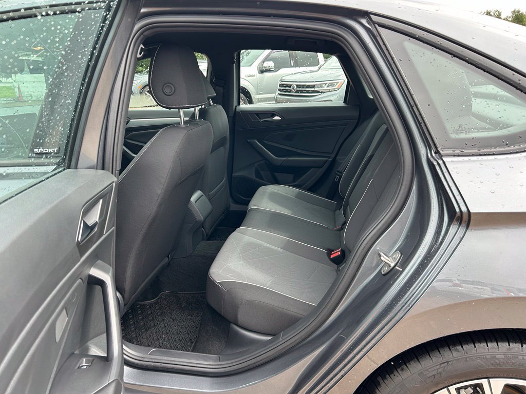 Used 2026 Volkswagen Jetta Sport FWD image 44