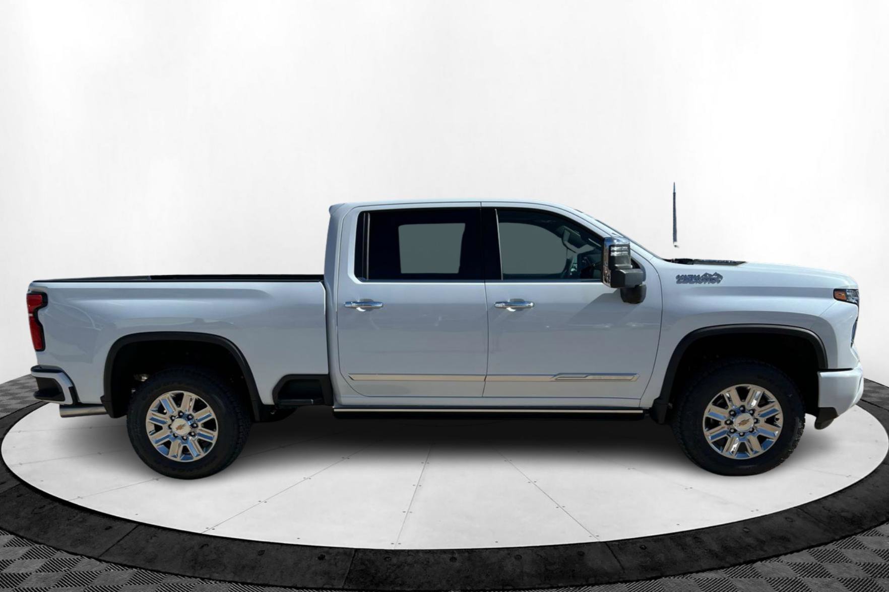 New 2026 Chevrolet Silverado 2500 High Country w/ Technology Package image 7