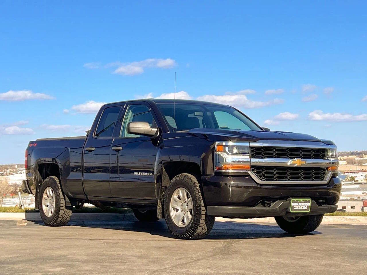 Used 2019 Chevrolet Silverado 1500 W/T w/ WT Convenience Package AWD/4WD image 1