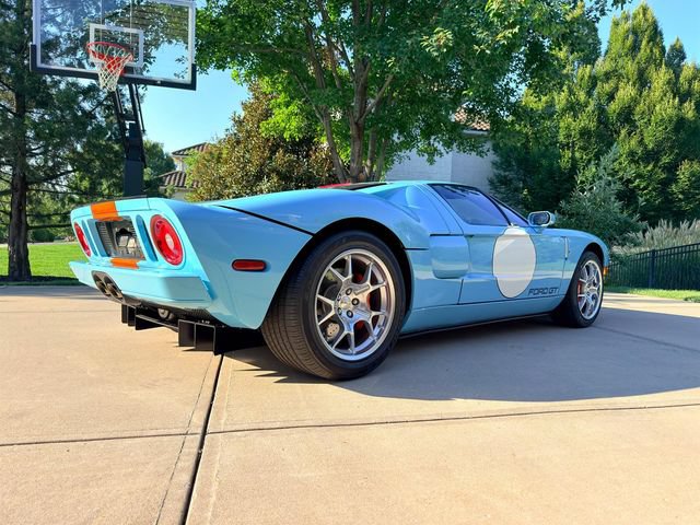 Used 2006 Ford GT RWD image 51