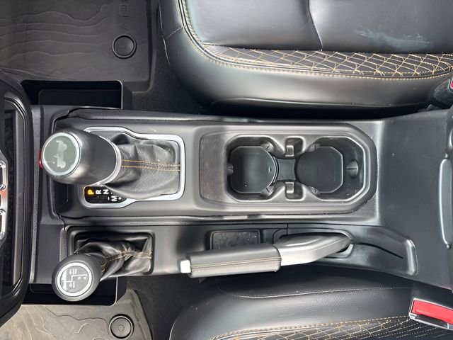 Used 2021 Jeep Wrangler Unlimited Sahara image 24