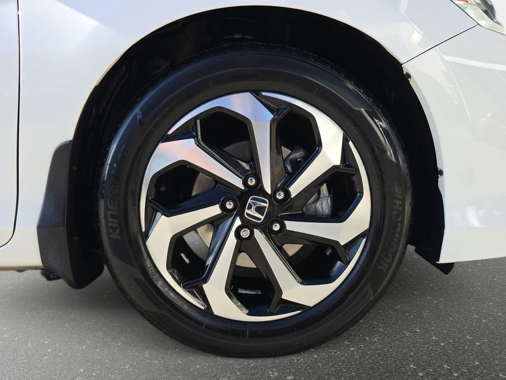 Used 2016 Honda Accord EX image 36