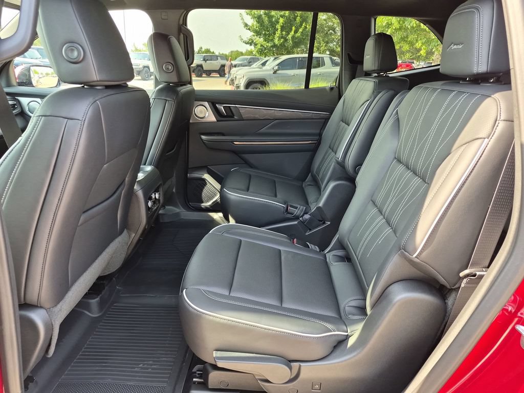 New 2026 Buick Enclave Avenir w/ Super Cruise Package FWD image 36