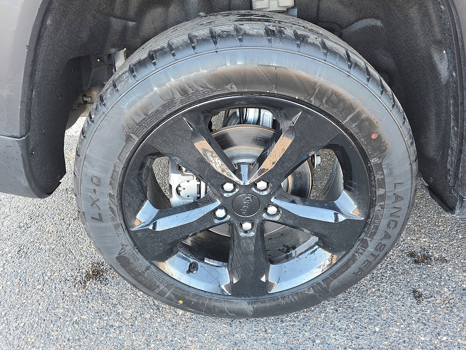 Used 2024 Jeep Grand Cherokee Altitude image 6