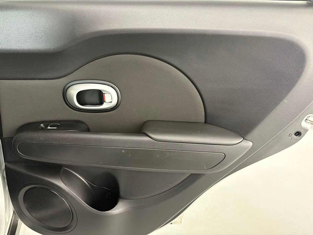 Used 2019 Kia Soul FWD image 33