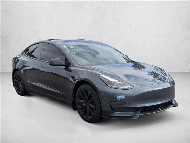 Used 2018 Tesla Model 3 Long Range image 3