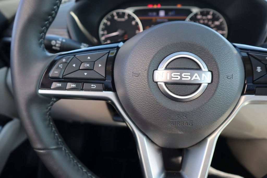 Certified 2025 Nissan Altima 2.5 SL FWD image 21